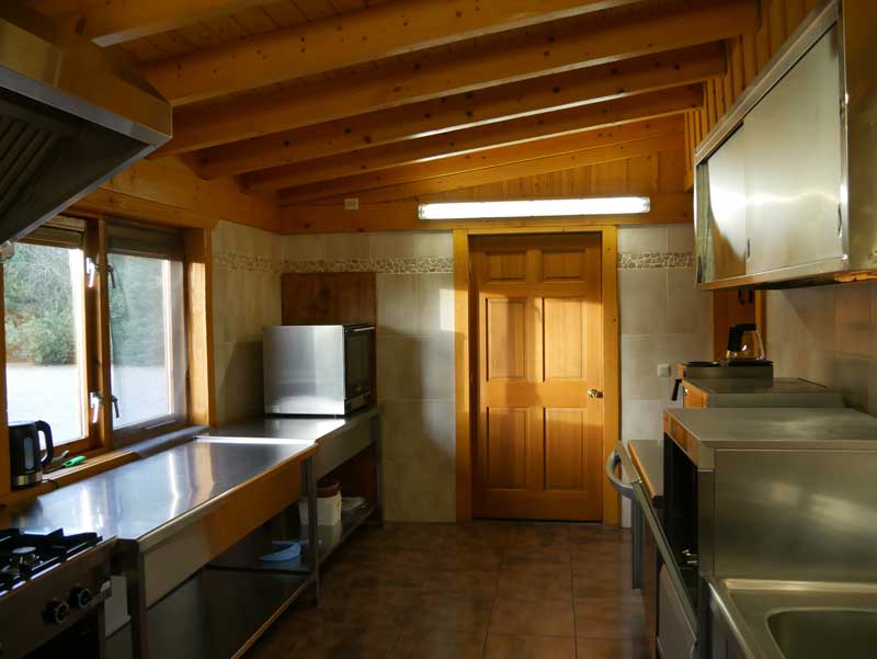 keuken met oven bij groepsaccommodatie melody ranch